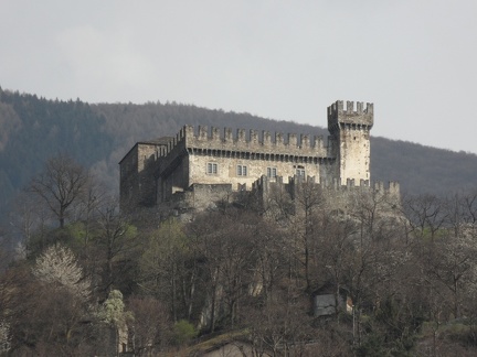  Castello di Sasso Corbaro 